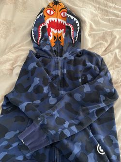 Shark Double Hoodie Authentic Size M