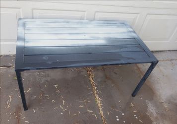 Metal patio table