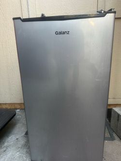 Mini Refrigerator