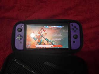 Nintendo Switch OLED – Bundle – Good Condition