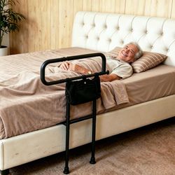 Brand new in box Bed Rails for Elderly Adults Safety, Adjustable Bed Assist Rail with Non-Slip Base, 400 lbs Support Bed Grab Bar for Seniors, Fits Tw