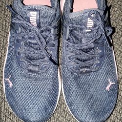 Puma Pacer Future Running JR. Girls Size 4.5