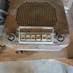 Old Radios 