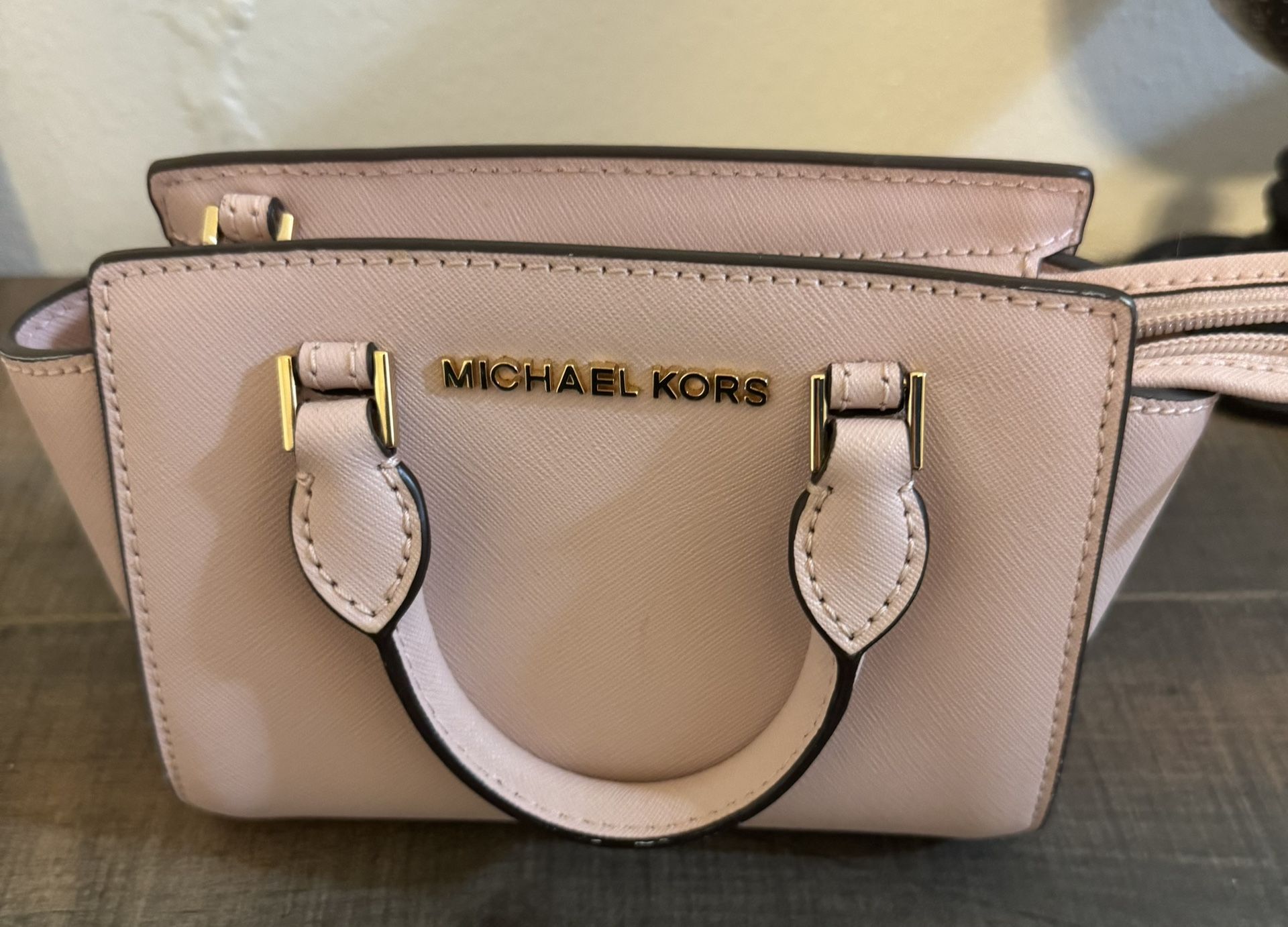 Authentic Michael Kors Purse