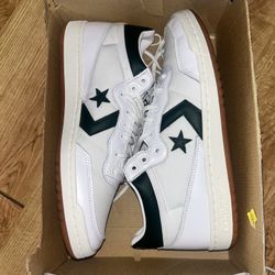 CONVERSE FASTBREAK PRO MID WHITE/DEEP EMERALD (SEND BEST OFFER)