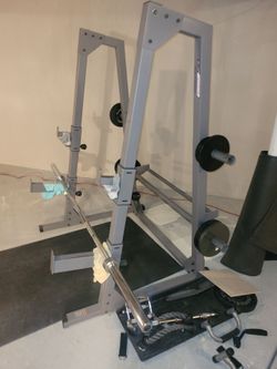 Reebok RST500 Residential Weight Bench and Squat Rack Strength System