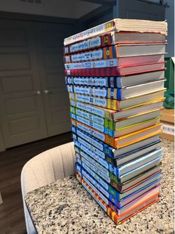 Diary of a Wimpy Kid Complete Collection (Books 1-17)