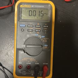  Fluke 787 True RMS Meter