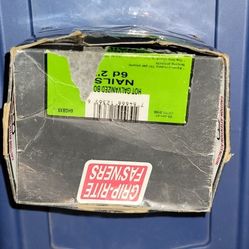 Over 5lbs Never Used 6d 2" Hot Galvanized Nails, Pickup in Burbank/Harwood Heights.