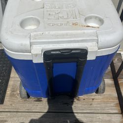 Iqloo Ice cubed cooler