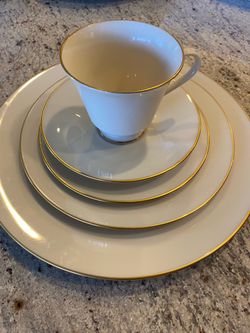 Lenox Fine China dinnerware and serveware