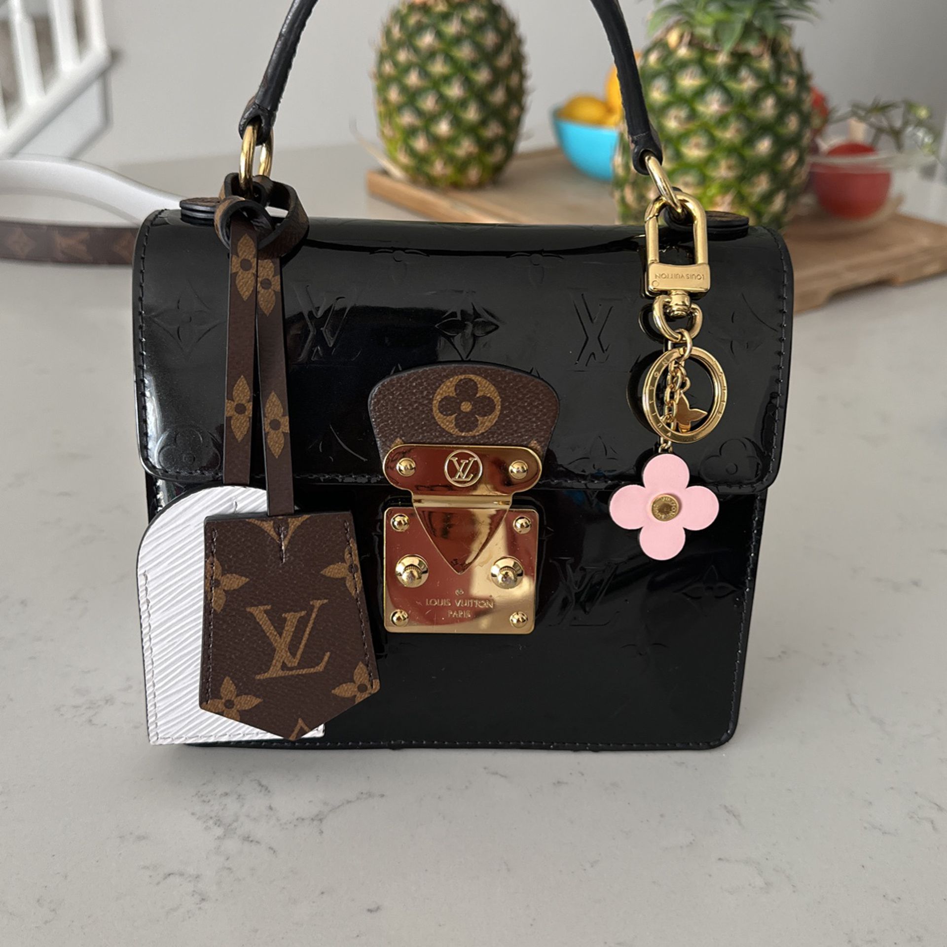 Belmont MM Louis Vuitton Purse for Sale in Charlotte, NC - OfferUp
