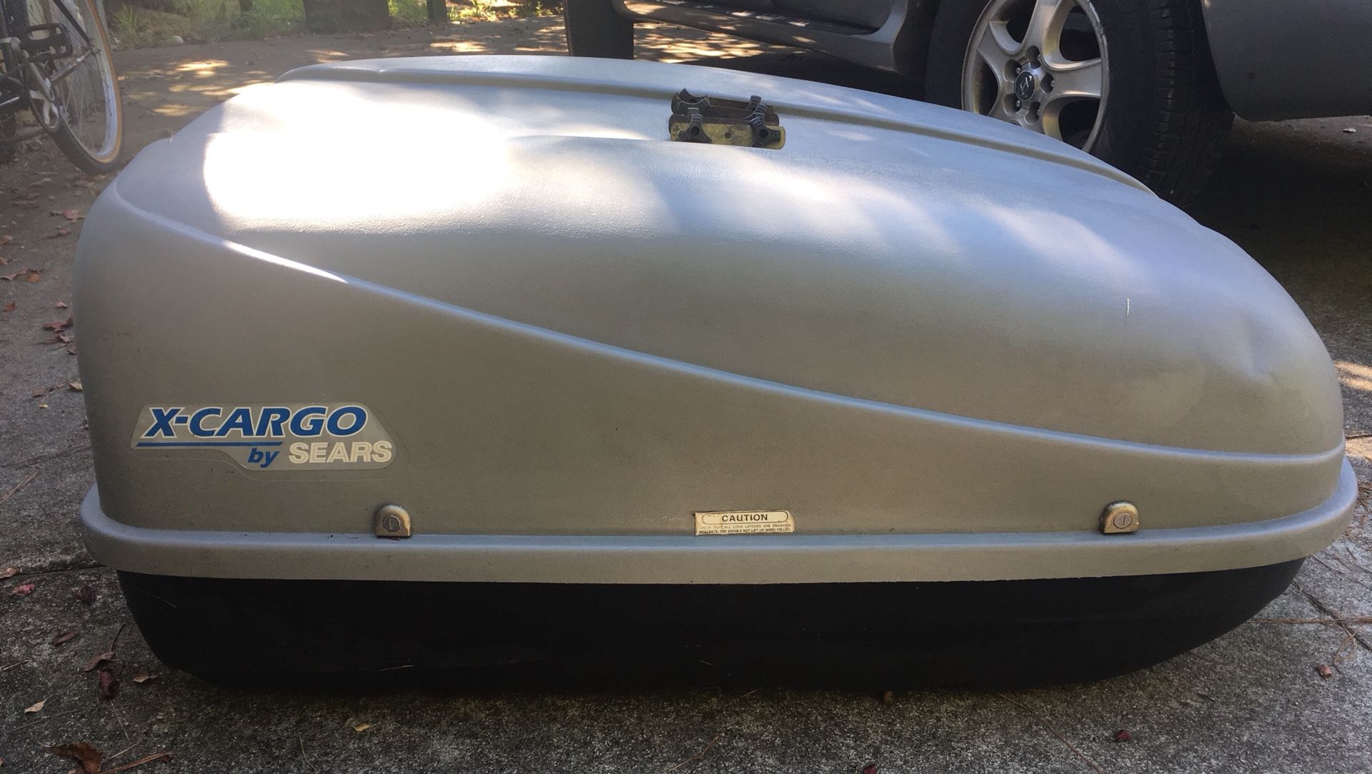Sears X-Cargo rooftop carrier