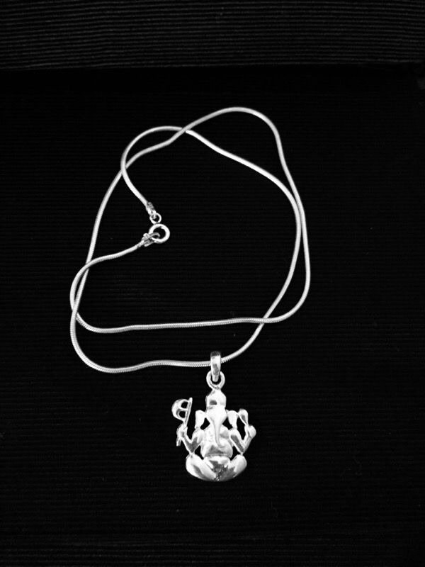 Beautiful Necklace 92.5 Genuine silver from India (Ganesh)