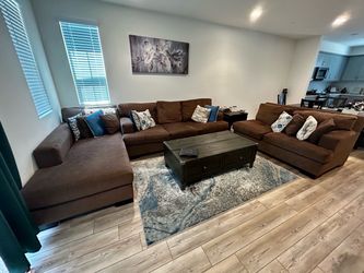 Brown Couch Set
