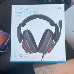 Multiplatform Gaming headphones, 