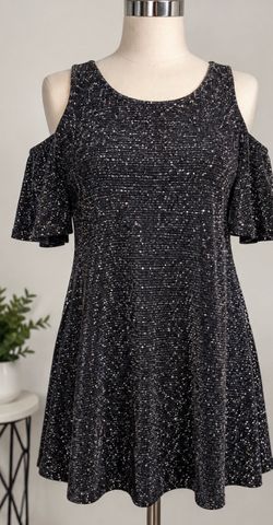 Medium/Large Black with silver sparkle flowy dress