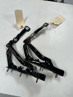 Tesla model 3 trunk hinges