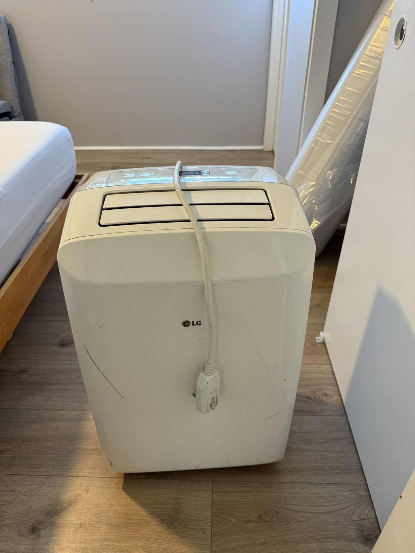 LG Portable Air Conditioner