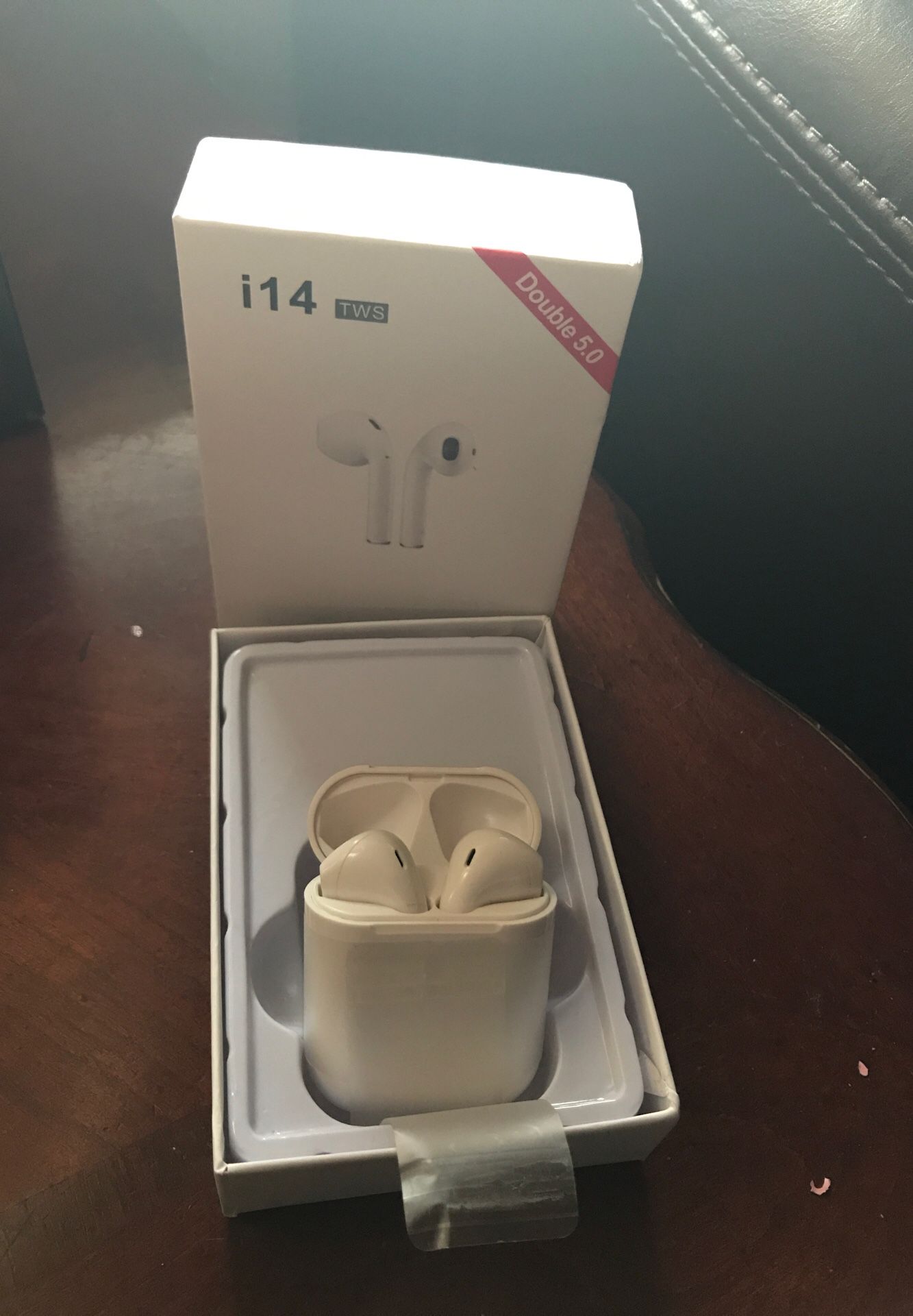 Earbuds Bluetooth new