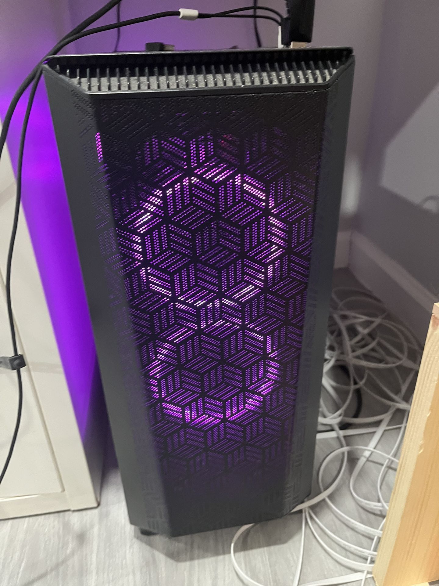 Gaming Pc 16gb Ddr5 Ram Ryzen 5 7500x3D Rx6600xt Comes With 144hz Monitor