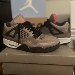 Jordan 4