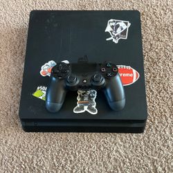 Ps4 + 12 Games Disc (used)