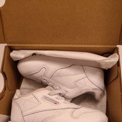 Reebok CL Leather White Size 7