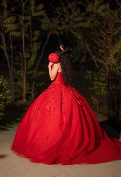 Vestido de quinceañera rojo/Red quinceañera dress