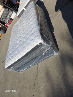COLCHON FULL SEALY POSTUUREPEDIC
