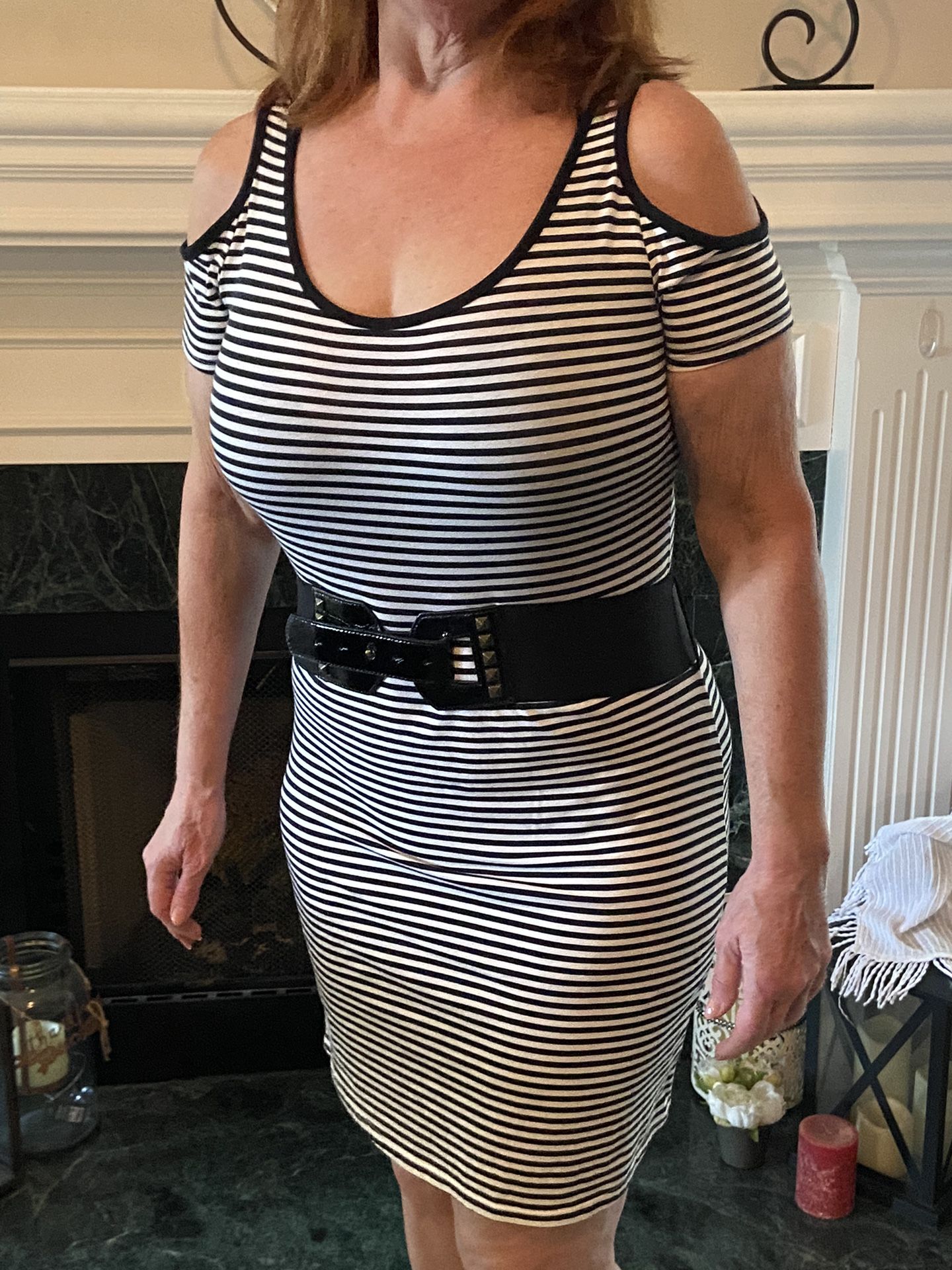 Large Black And White Dress With Belt