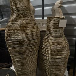 Set Of 2 Flower Bases 