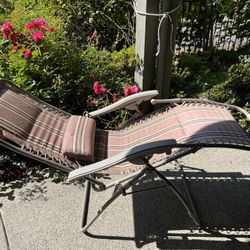 Folding reclining garden chair . OBO