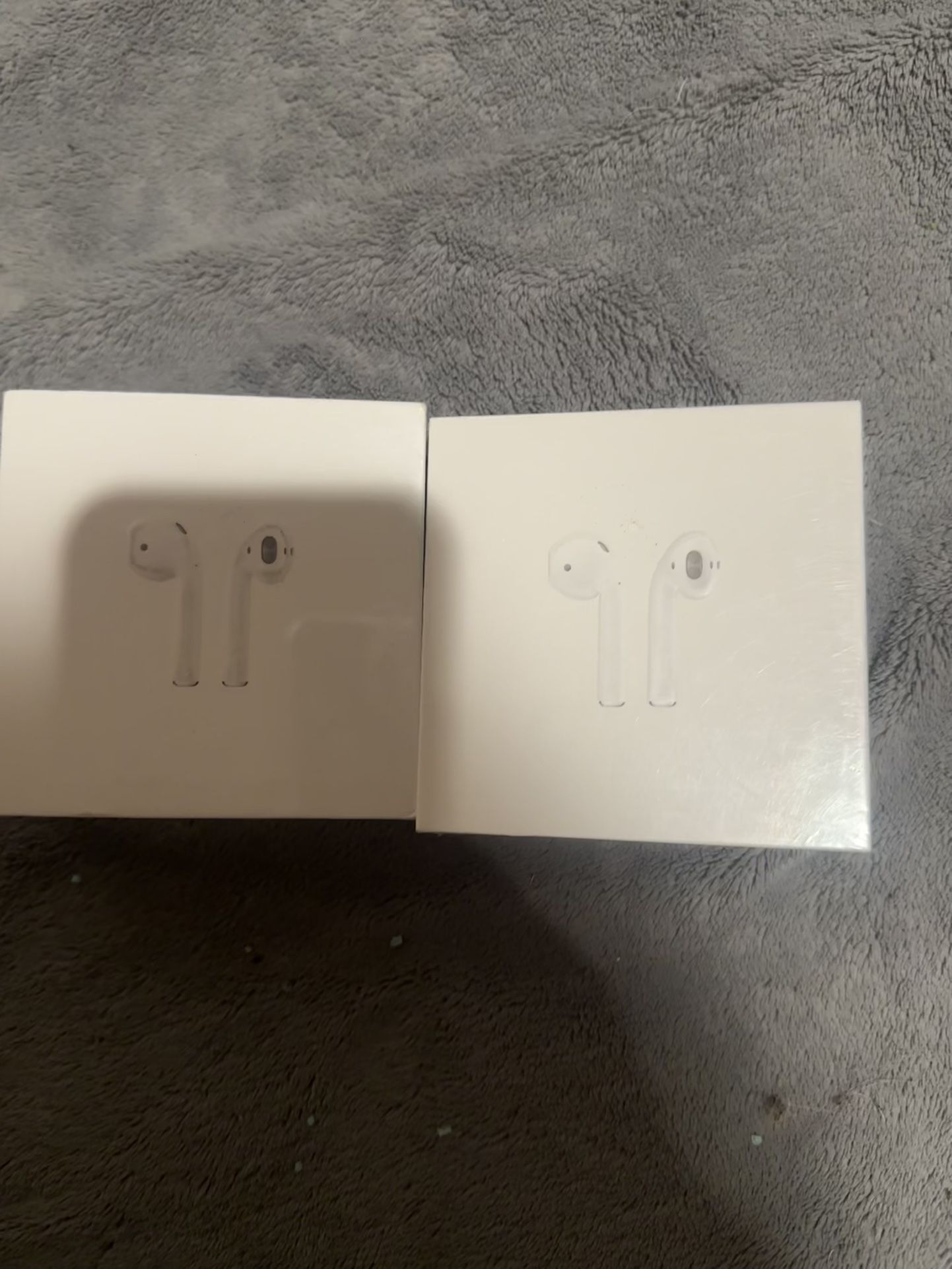 Earbuds