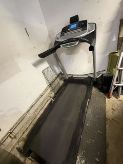 Pro-Form Treadmill Pro 1000 for Giveaway