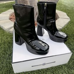 Women’s Guess Danca Platform Black Boots