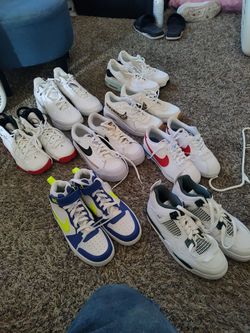 Nike shoes never worn