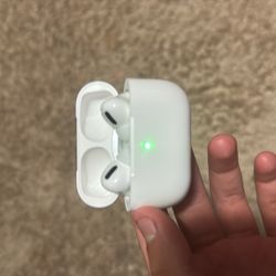 AirPods Pro 2s