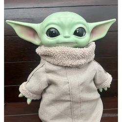 Star Wars Grogu (Baby Yoda) Collectable