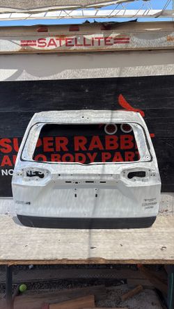 2019 RAV4 Tailgate Shell OEM 2025