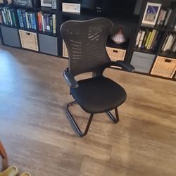 Black Desk Chair