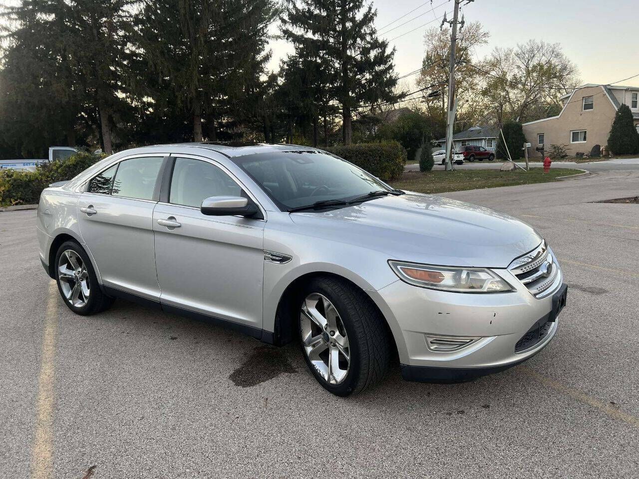 2010 Ford Taurus