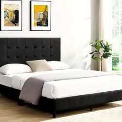 Brand New Queen Size Platform Bed With Plush Mattress (Free Delivery)