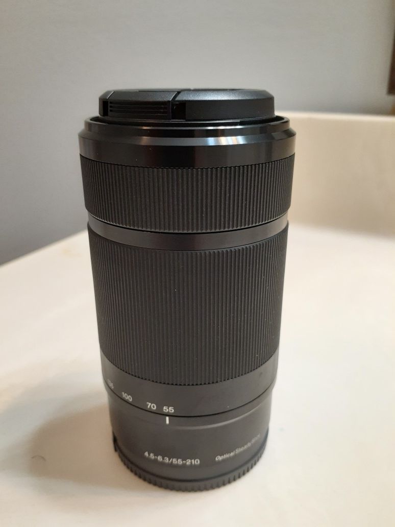 Sony E-mount 75-210 mm oss lens like new never used