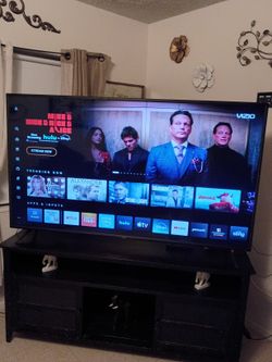 Vizio smart tv with remote 70inch