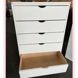 Dresser/ Five drawers dresser