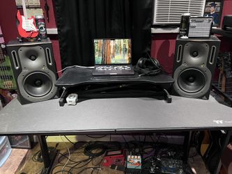 Studio Monitors