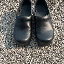 Dansko Size 7