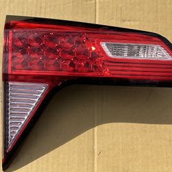 2016-2018 Honda HRV Driver side inner Tail light