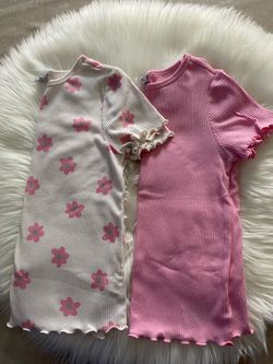 Old Navy Girl's T-shirt size 6, Both for $5